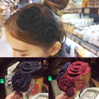Koreanische Neue Qualität Süße Hand Gefertigte Wolle Drei Dimensionale Blume Stirnband Koreanische Version Stoff Rosen Stirnband Damen main image 1