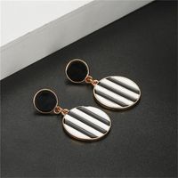 Fashion Dripping Black And White Round Earrings Nhpf148706 main image 4