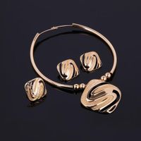 Neue Übertriebene Halskette Mit 18 Karat Gold, Armband, Ohrring, Vierteiliges Europäisches Und Amerikanisches Bankett Schmuck Set main image 4