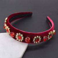 2019 Nouveau Baroque Plein Diamant Perle Rétro Bandeau De Mode Rue Tir Voyage Accessoires Cheveux Nuptiale En Gros main image 5