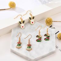 Europe Et En Amérique Croix Frontière De Noël Boucles D'oreilles De Noël Cadeau De Noël Bas De Noël Cerfs Six-pièce Gouttes Pour Les Oreilles Usine Directe Ventes main image 3