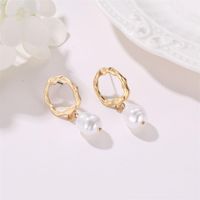 Simple Asian Gold Geometric Wavy Pearl Earrings Nhdp151890 main image 4