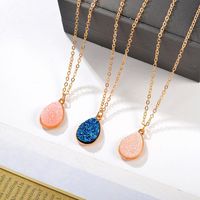 Nouvelle Creative Souhait Vente Chaude Minimaliste Gouttes D'eau Pendentif Mode Doux Vug Collier Croix-frontière Fourniture En Gros main image 3