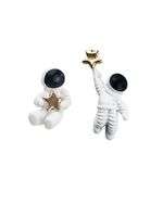 Lustige Und Niedliche Cartoon Astronaut Ohrringe 925 Silbern Adel Temperament Mädchen Astronauten Ohrringe Mode All-match Ohrringe main image 5