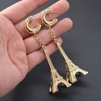 2021 Nouveau Européen Et Américain Style Baroque Paris Fer Long Géométrique Boucles D'oreilles De Mode Rue Tir Modèle Style Discothèque Boucles D'oreilles sku image 1