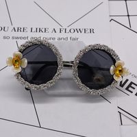 Europe And America Inlaid Colored Diamond Chrysanthemum Crystal Sunglasses Nhnt154983 main image 2