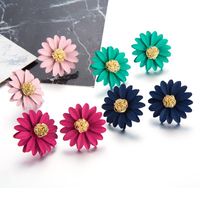 2019 Japan Und Südkorea Neue Europäische Und Amerikanische Mode Beliebte Legierung Sprüh Farbe Blumen Ohrringe Einfache Chrysanthemen Ohrringe main image 4