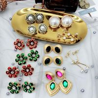 Hersteller Liefern Eine Vielzahl Von Ohrringe, Rote Und Grüne Glasur Blumen Ohrringe, Ohrringe, Weiße Perlen Ohrringe, Herzförmige Ohrringe main image 18