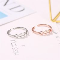 Koreanische Version Des Neuen Produkts Ring Einfache Vier Dreieckige Ringe Weibliche Mode Geometrisch Hohl Damen Öffnen Einzel Ring Großhandel main image 1
