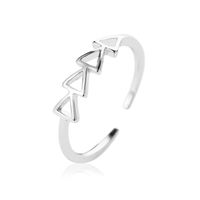 Koreanische Version Des Neuen Produkts Ring Einfache Vier Dreieckige Ringe Weibliche Mode Geometrisch Hohl Damen Öffnen Einzel Ring Großhandel main image 8