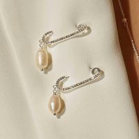 Fashion Diamond Pearl Brooch Gold And Silver Earrings Nhot149454 main image 4