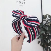 Koreanische Version Von Internet-promi-haarschmuck Koreanischer Strick Stoff Farbe Gestreifte Schleife Kaninchen Ohren Breit Krempiges Stirnband Stirnband Geprestes Haar main image 7