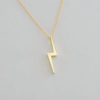 Européen Et Américain Populaire Couleur-préserver Galvanoplastie Cuivre Chaîne Alliage Pendentif Foudre Collier Simple Z Anglais Lettre Collier En Gros sku image 6