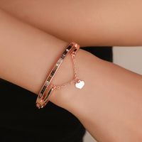 Europäische Und Amerikanische Liebe Rom Armband Digitale Quaste Pfirsich Herz Temperament All-match Koreanisches Armband Yiwu Trend Schmuck Großhandel main image 3