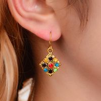 Bohème Style Élégant De Couleur Diamant Boucles D'oreilles Style Ethnique Vintage Losange Femmes Oreille Stud Croix-frontière Fourniture En Gros main image 1