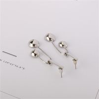 New Platinum Personality Earrings For Women Wholesale main image 3