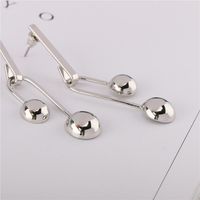 New Platinum Personality Earrings For Women Wholesale main image 4