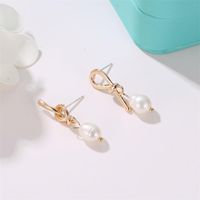 Asymmetric Knotted Bow Pearl Earrings Earrings Women main image 5