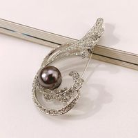 Simple Fashion Brooch Pearl Clothing Corsage Women Wholesale main image 4