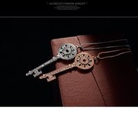 Mode Neue Koreanische Version Von Aaa Zirkon Sonnenblumen Schlüssel Halskette Damen Kurze Halskette 30720502 main image 6