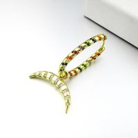 New Asymmetric Green And White Striped Earrings Moon Curved Geometric Fashion Stud Earrings sku image 1