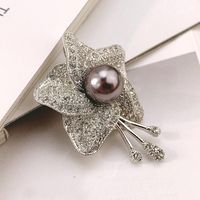 Simple And Stylish Pearl Brooch Female Crystal Wholesale sku image 1