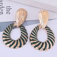 European And American Fashion Metal Simple Water Drop Exaggerated Earrings main image 2