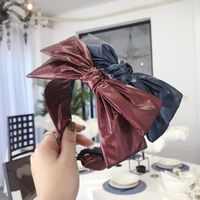 Patent Leather Metallic Double-layer Large Bow With Thin Edges main image 3