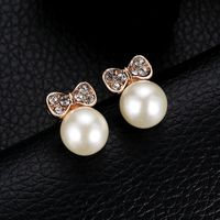 Frais Belle Fille Simple Gracieux Arc Strass Perle Stud Boucles D'oreilles Tempérament Étudiant Petite Oreille Goujons Boucles D'oreilles main image 5