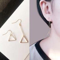 Japanische Und Koreanische Minimalist Ische Geometrische Hohle Runde Dreieckige Asymmetrische Ohrringe Ohrringe Weibliche Dreieckige Lange Ohrringe Ohrringe main image 1