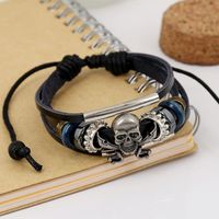 Europäischer Und Amerikanischer Schmuck Hand Gefertigte Spieße, Holz Perlen, Gewebtes Rindsleder Armband, Legierung, Schädel Armband, Gemischte Charge, Großhandel main image 4