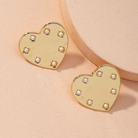New Korean Heart-shaped Women's Pearl Alloy Heart-shaped Earrings main image 1