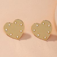 New Korean Heart-shaped Women's Pearl Alloy Heart-shaped Earrings main image 3