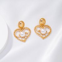 New Pearl Heart-shaped Simple And Fashionable Earrings main image 3