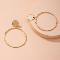 Exaggerated Big Circle Simple Golden Round Alloy Earrings main image 2