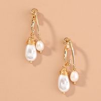 New Hot-selling Winding Baroque Pearl Elegant Fashion Natural Freshwater Rice Bead Earrings main image 4