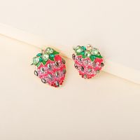 Créatif Doux Fruits Coréens Rose Fraise Huilé Boucles Oreilles Diamant main image 5