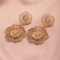 Light Luxury Simple Fashion Baroque Flower Diamond Korean Gold Earrings main image 1