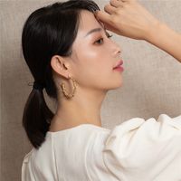 C-shaped Chinese Style Simple Retro Metal Earrings main image 3