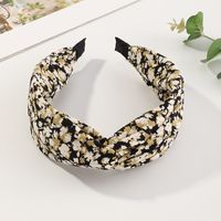Korean New Floral Cross Fabric Simple Wide-sided Knotted Non-slip Headband sku image 3