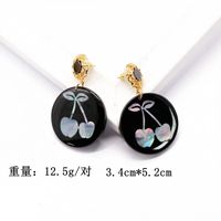 Black Round Resin Sheet Discoloration Pattern Silver Needle Earrings main image 3