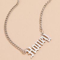 Nouveau Style Collier Pendentif Lettre Miel Argent À Une Seule Couche main image 4