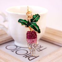 Creative Cute Cartoon Crystal Diamond Carrot Car Key Ring Vegetable Metal Pendant Key Chain Small Gift main image 3