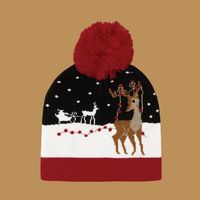 عيد الميلاد غزال قبعة صوفية أنثى كرة فراء النسخة الكورية من قبعات محبوكة أنيقة ومتورية دافئة ، قبعات باردة في الخريف والشتاء sku image 1