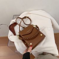 Portable Chain Messenger Fashion Single Shoulder Bag main image 1