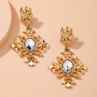 Hot-selling Retro Geometric Palace Alloy Diamond Earrings main image 1