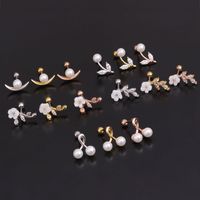 Ear Cartilage Rings & Studs Simple Style Flower 316 Stainless Steel  Copper Inlaid Pearls main image 1