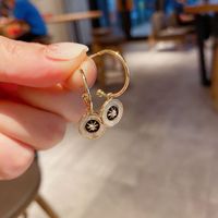 Aiguilles En Argent Coréen 925 Simples Boucles D&#39;oreilles En Diamant Avec Cercle De Coquille Naturelle main image 3