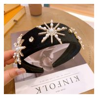 Retro Velvet Full Diamond Pearl Snowflake Crown Headband sku image 1