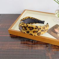 Korean Leopard Print Plush Rhinestone Knotted Wide-brimmed Headband sku image 1